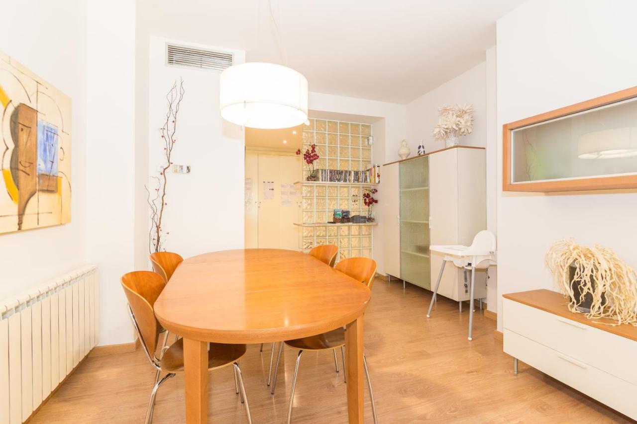 Apartment Guell Barcelona Luaran gambar