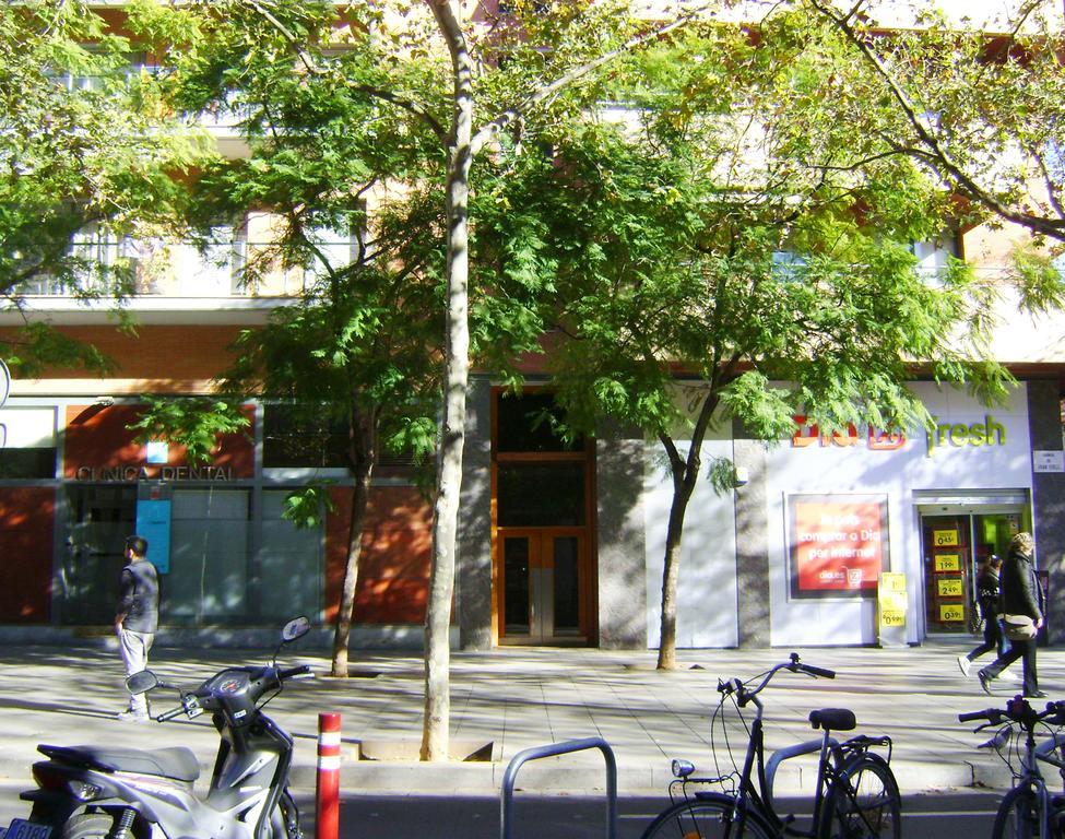 Apartment Guell Barcelona Luaran gambar